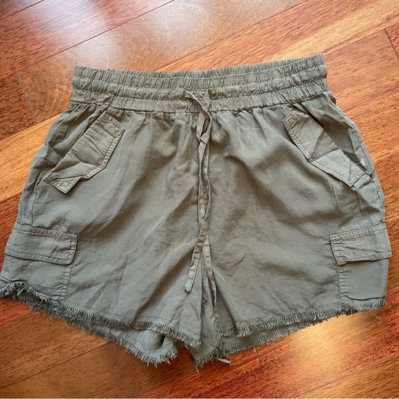 Thread & Supply Pants - Thread & Supply Army Green Cargo Shorts